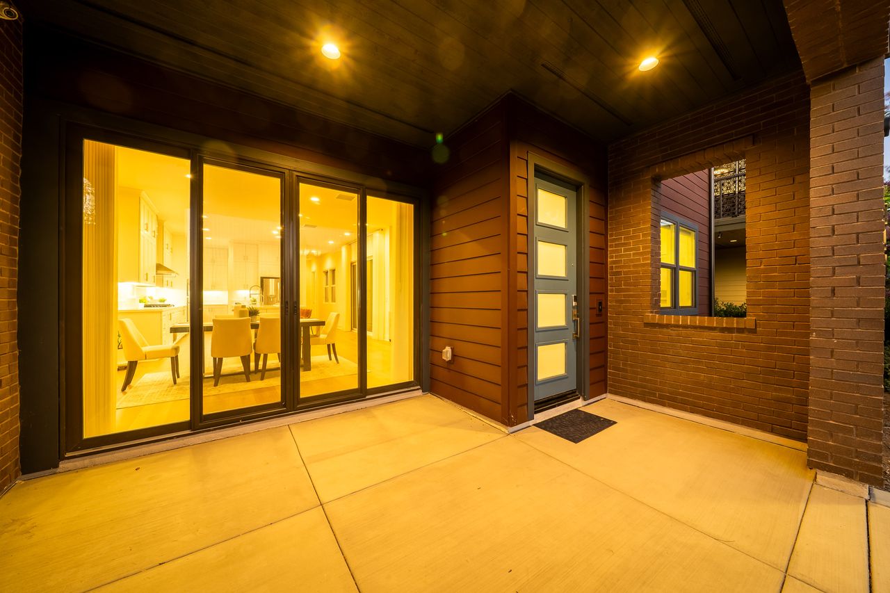 140 Aspect photo 2