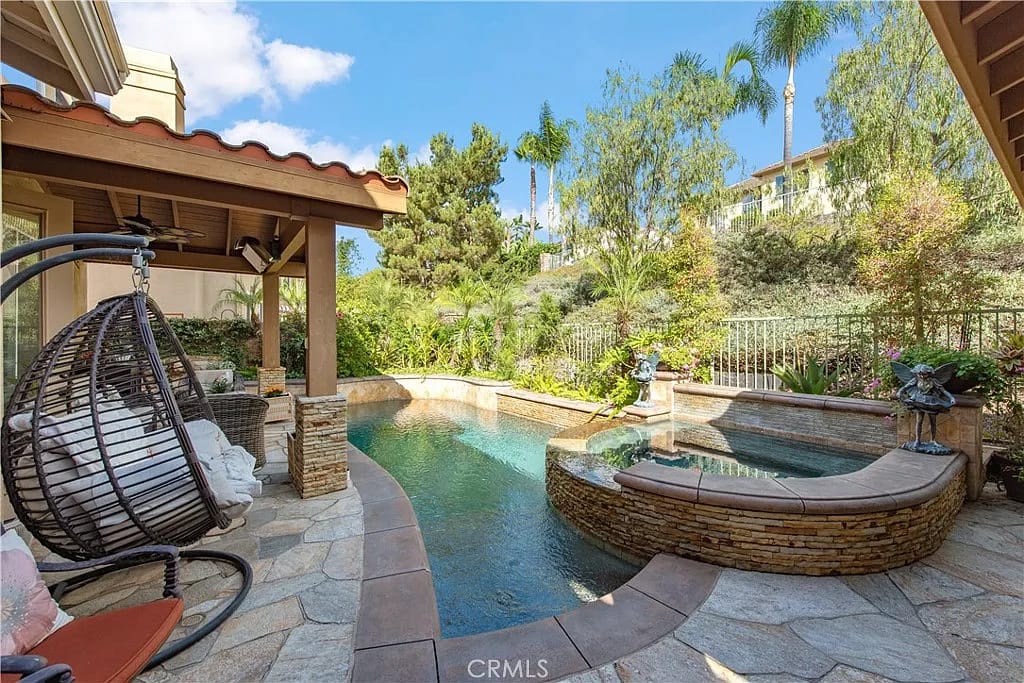 23072 Bouquet Canyon photo 5