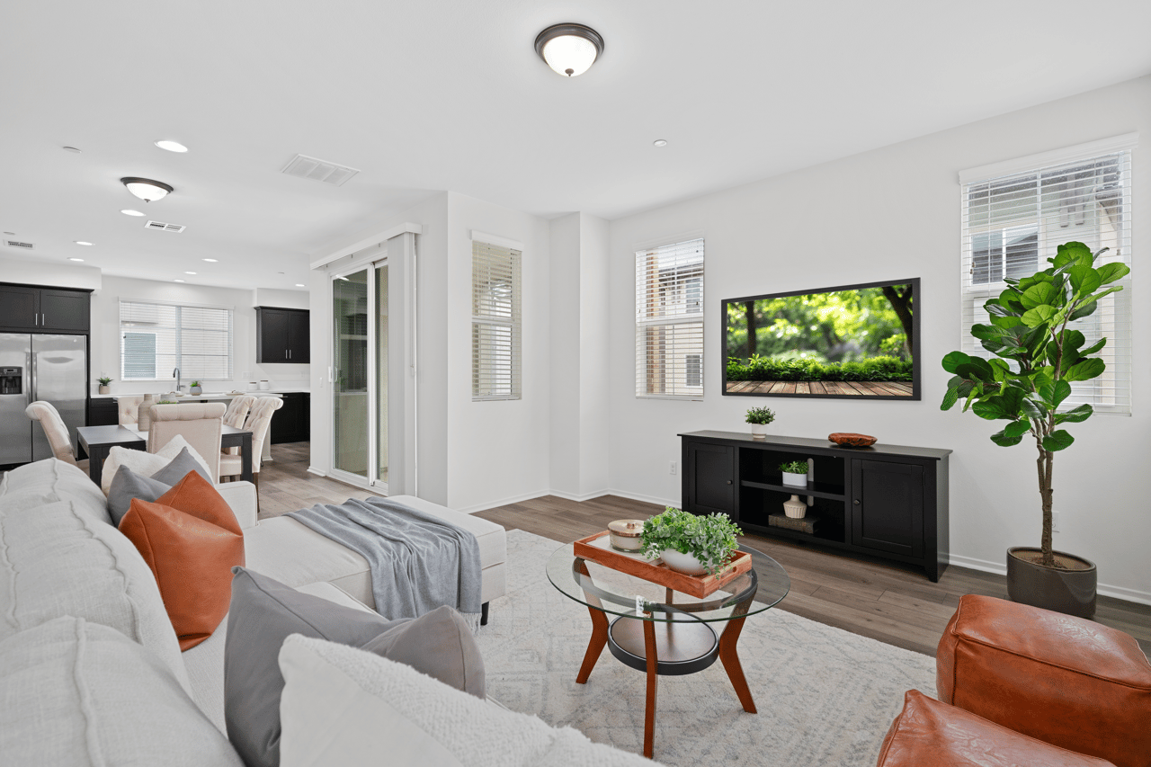 747 Savi Dr #104 photo 9