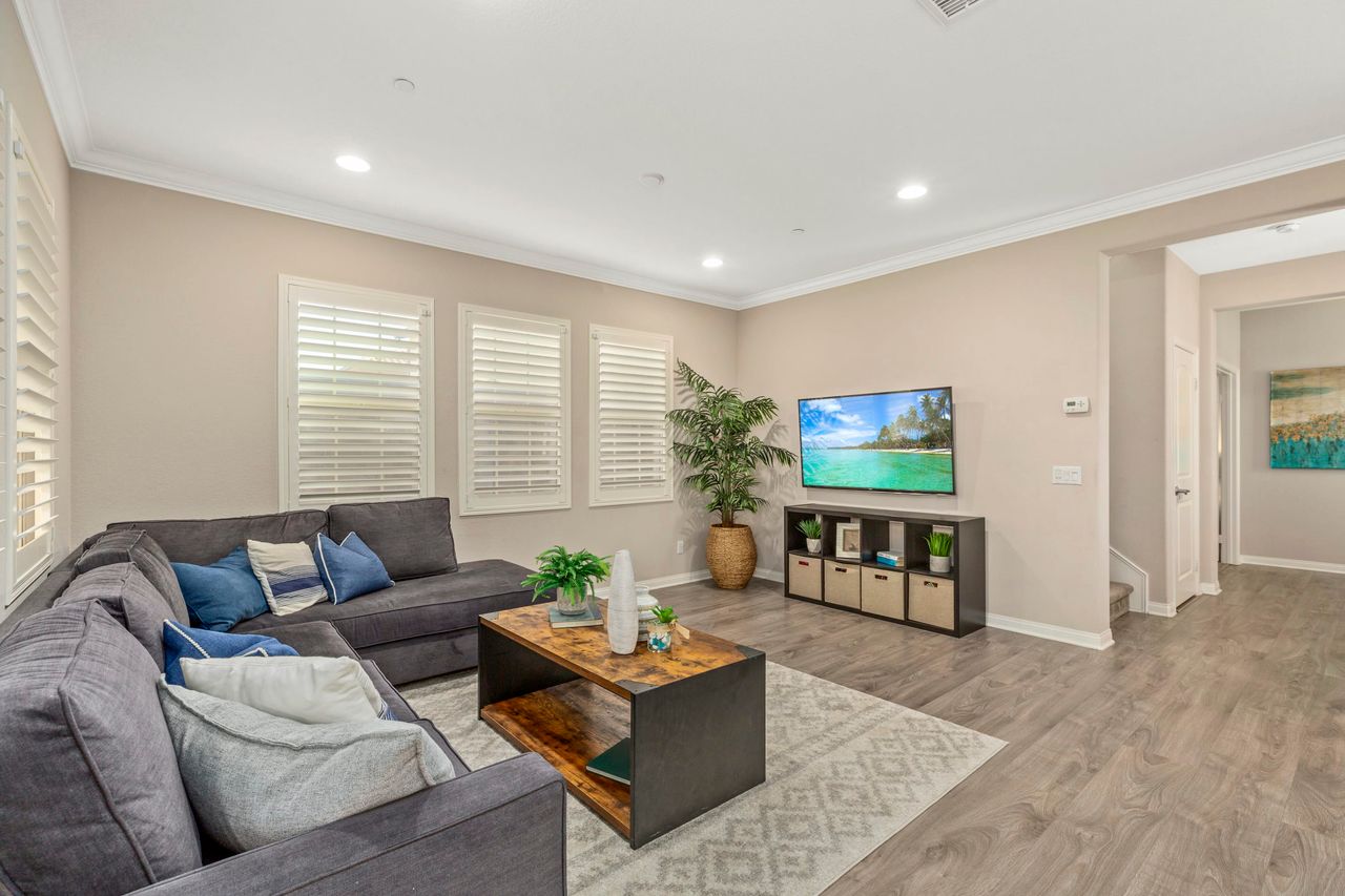 129 Yellow Pine photo 8