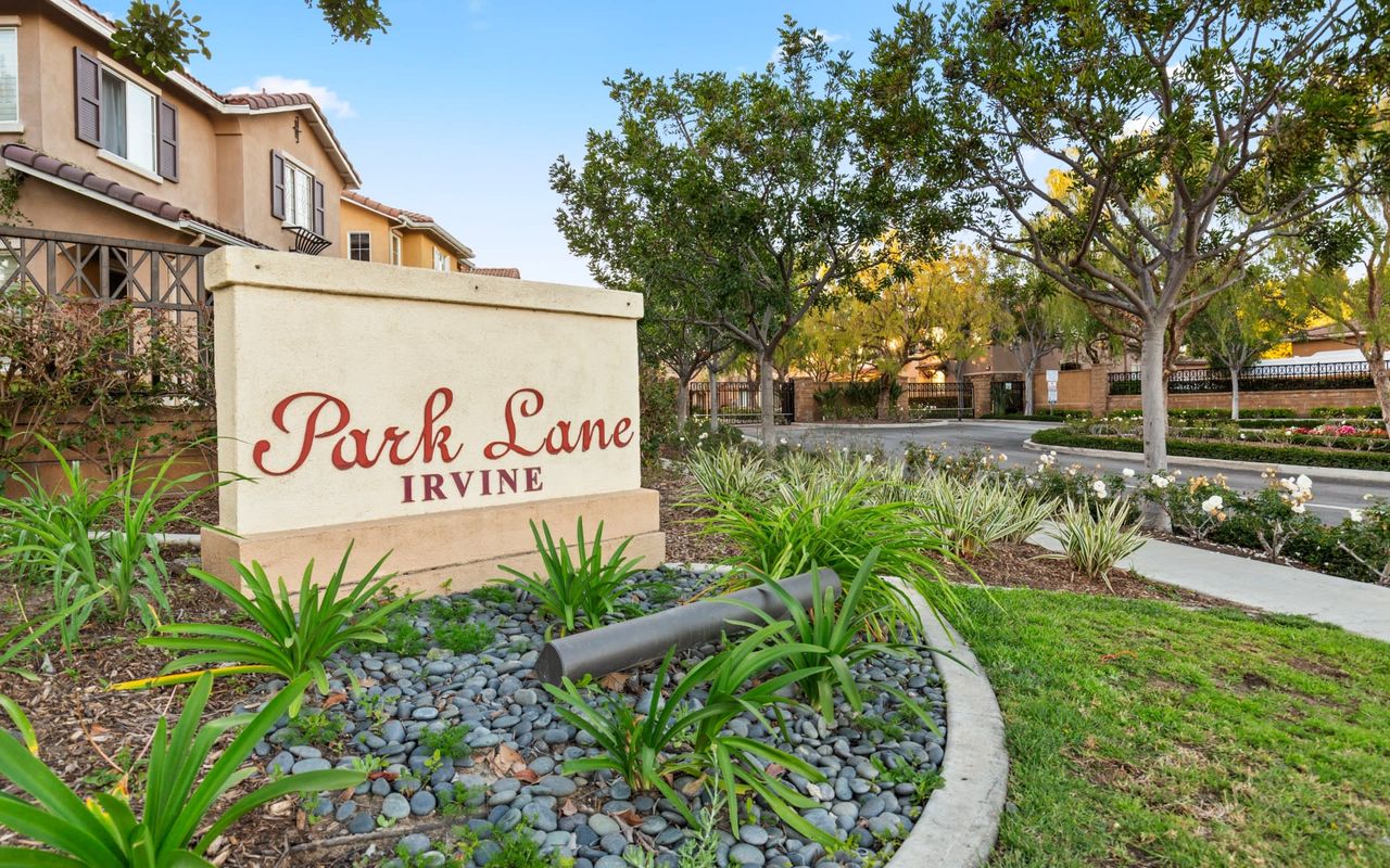 90 Saint James Unit: 83 photo 4