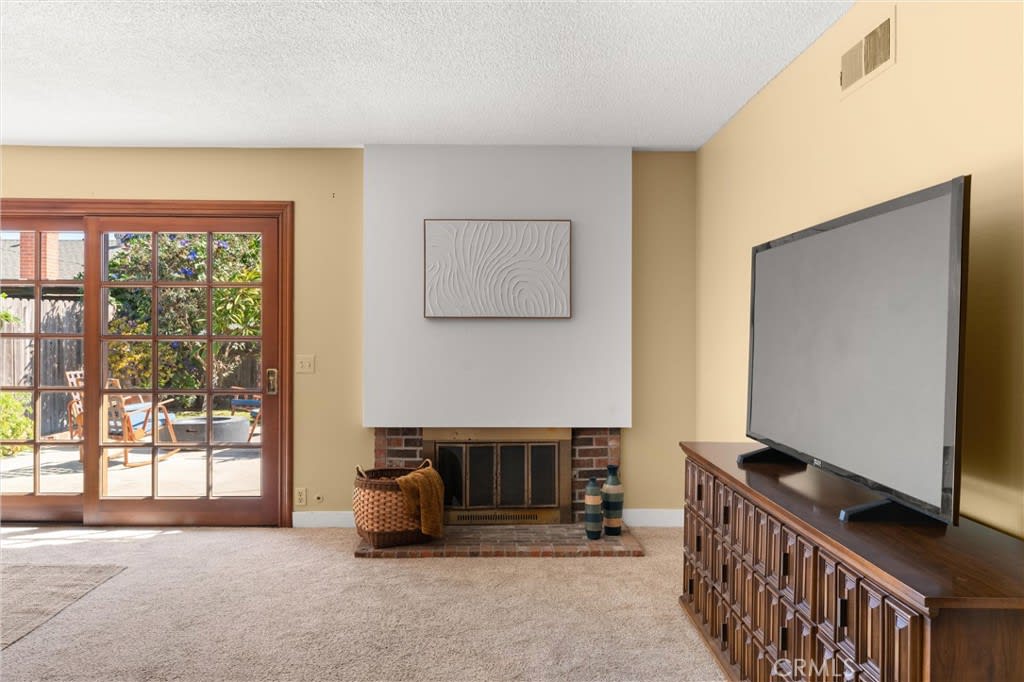 19592 Constellation Ln, Huntington Beach photo 8