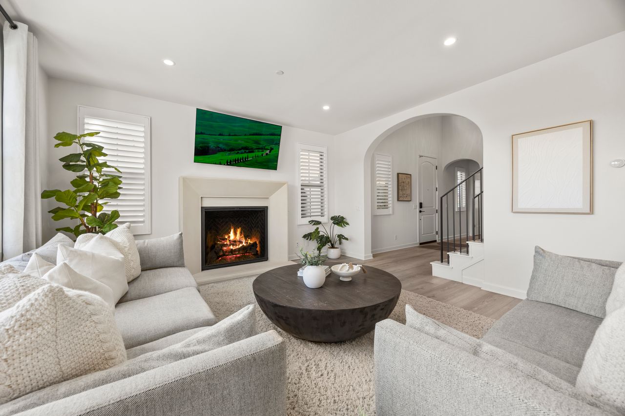  208 Canterbury photo 8