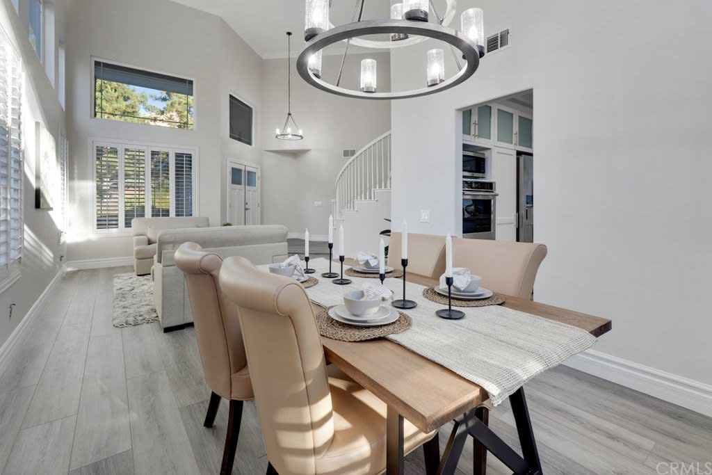 22691 Burlwood photo 6