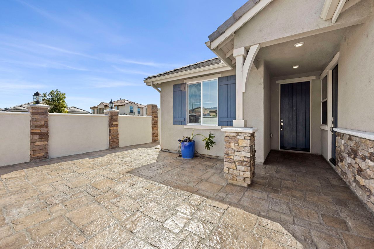 13253 Stanton Dr photo 5