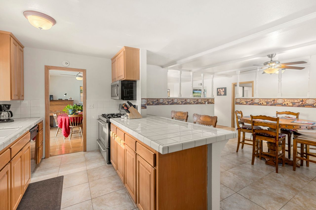 17127 Orange Dr  photo 9
