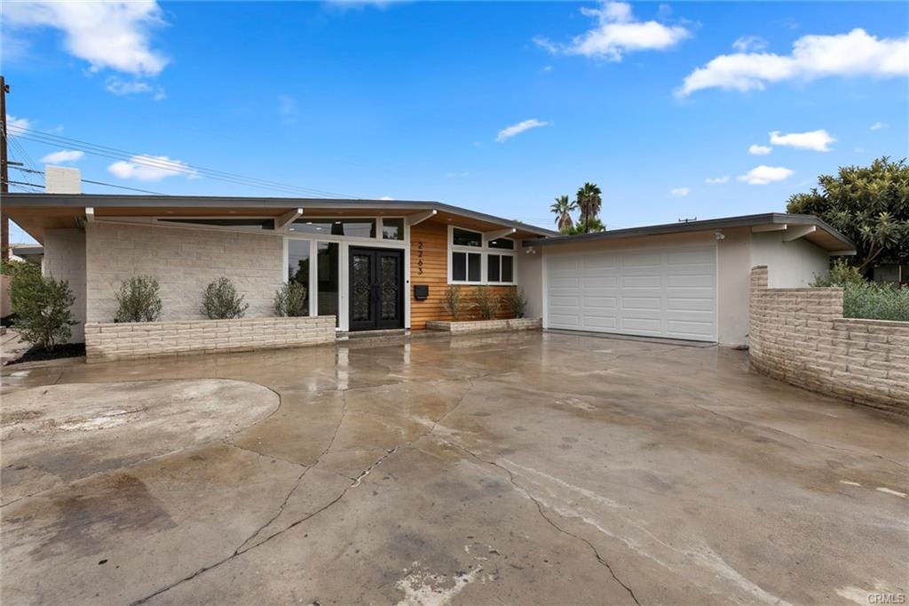 2263 W Judith Ln, Anaheim photo 2