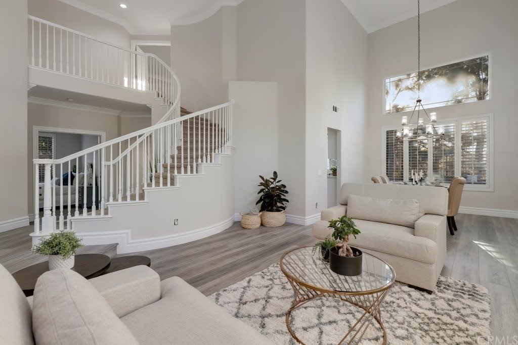 22691 Burlwood photo 5