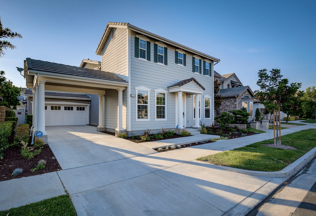 15211 York Street photo 1