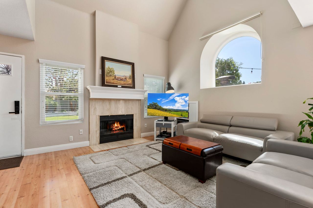 26936 Carnelian Unit 241 photo 7