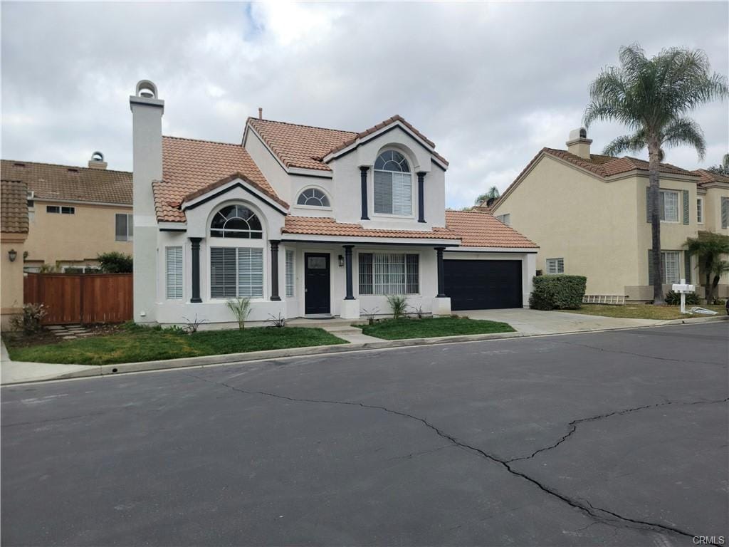 10 Dominguez Street photo 10