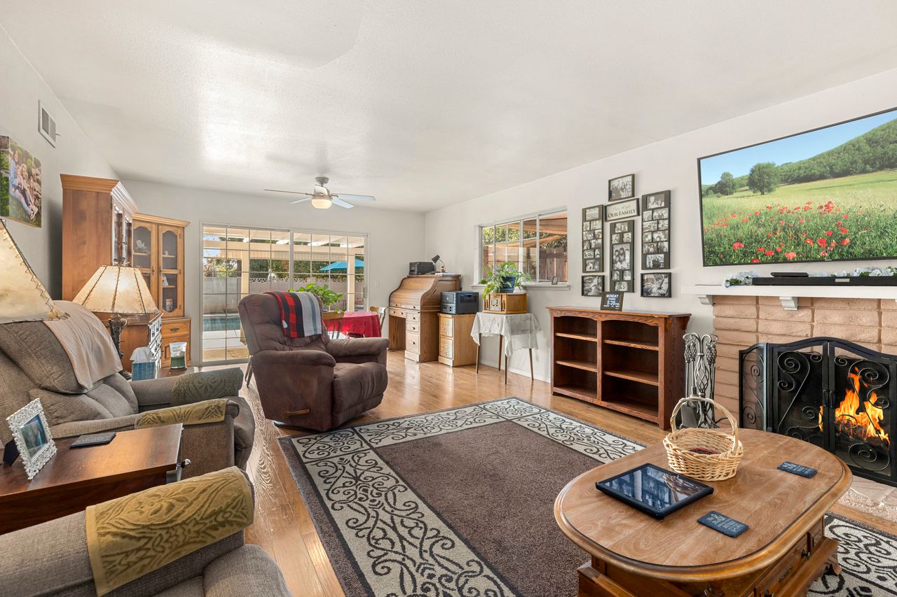 17127 Orange Dr  photo 8