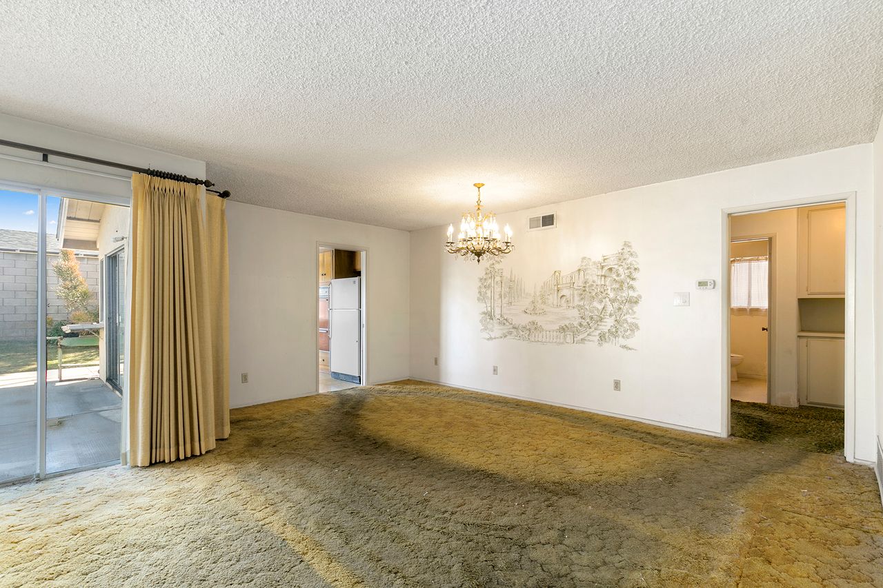 15902 Plumwood Street photo 6