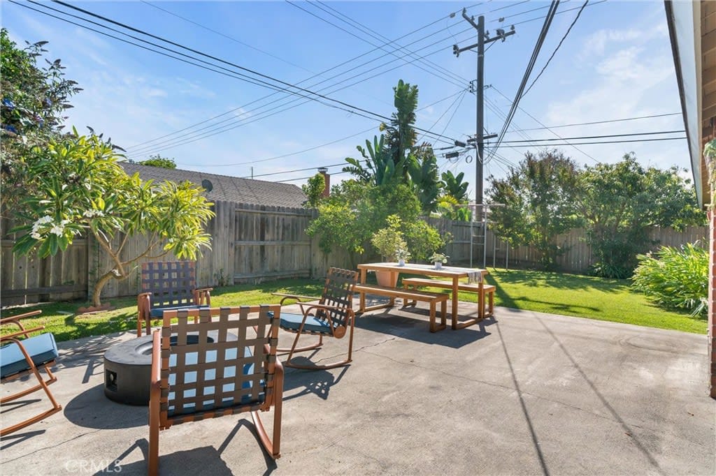 19592 Constellation Ln, Huntington Beach photo 5