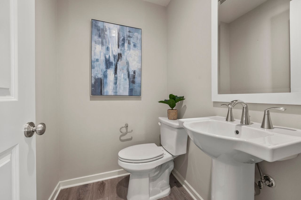219 Elkhorn photo 7