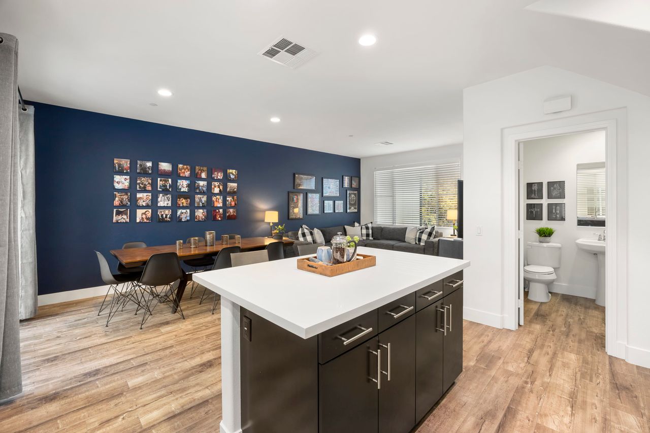 8288 Celestial Ave photo 8