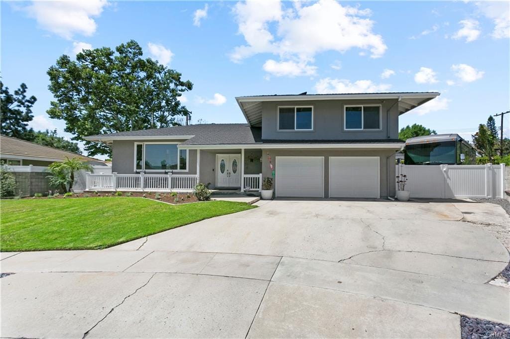 13041 Laurinda Way photo 1