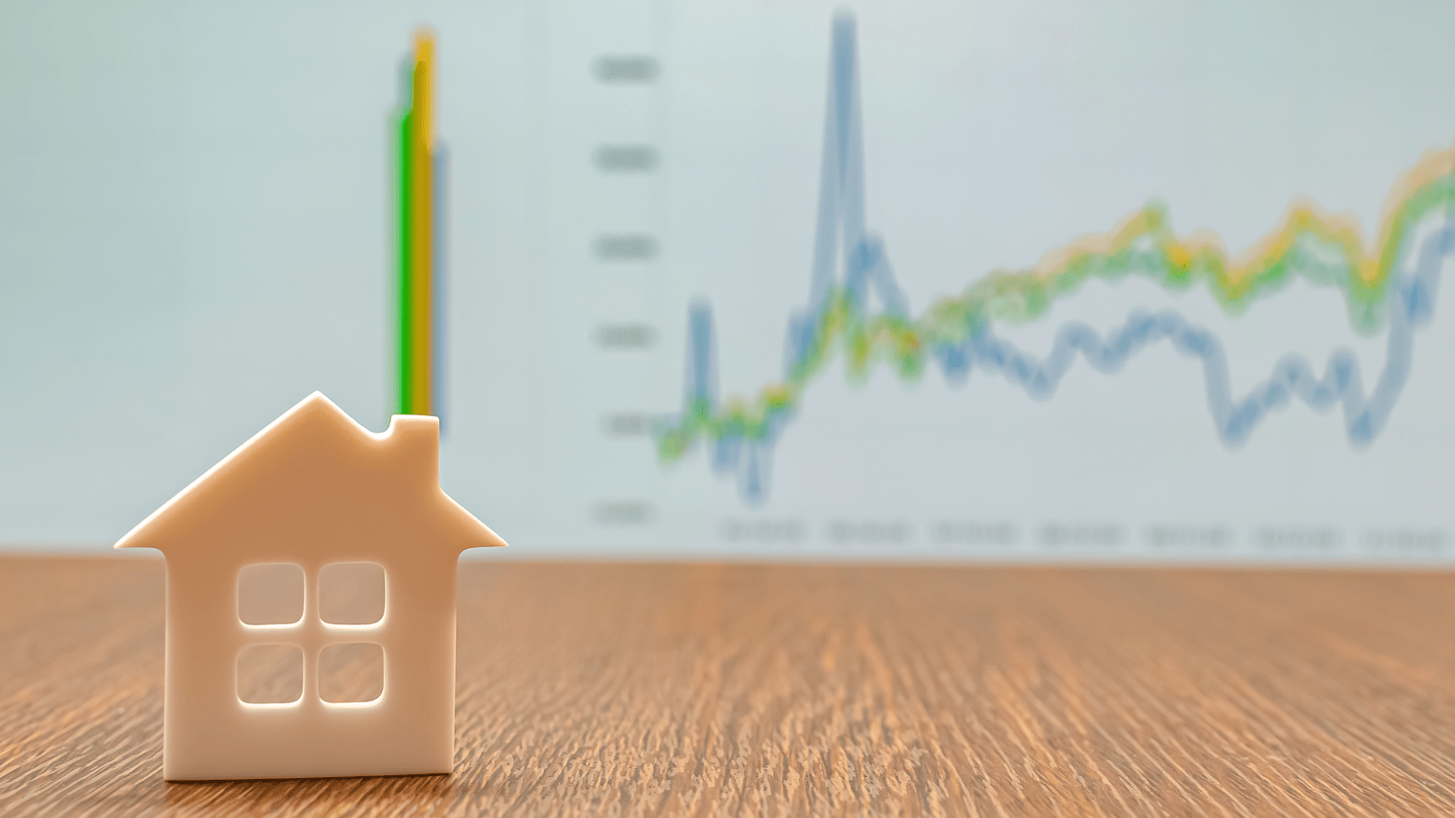 Spring vs. Summer Home Sales: When Is the Best Time to Buy or Sell in Irvine?
