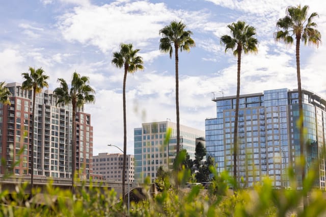 From Beach to Business: How Irvine's Perfect Location Offers the Ultimate Orange County Lifestyle