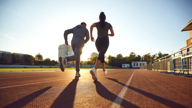 How Irvine Residents Access World-Class Fitness, Dining, and Medical Care Within 15 Minutes