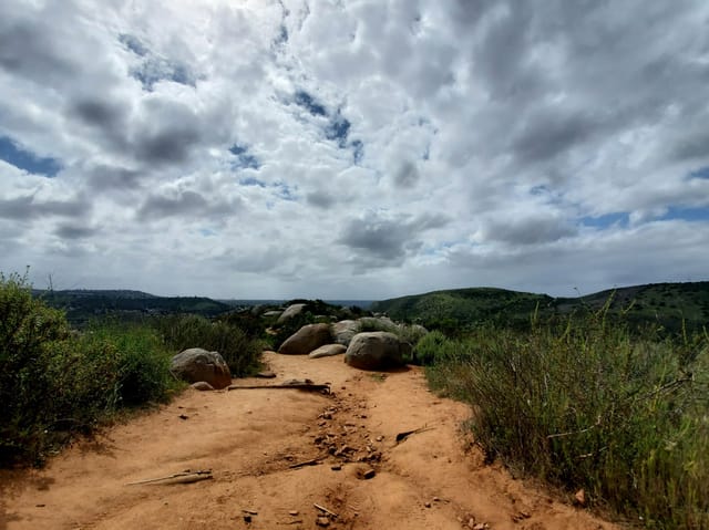 THE BEST HIKES IN ORANGE COUNTY