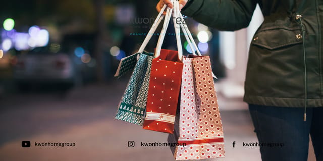 From Coast to Coast: Dive Into America's Diverse Holiday Budgets and Spending Trends
