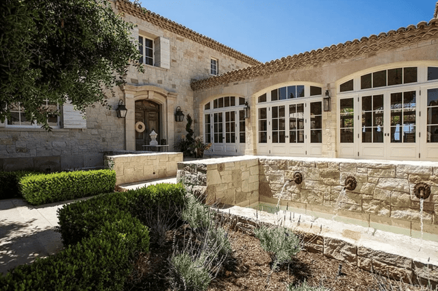 THE BIGGEST HOMES SALES IN IRVINE 2020
