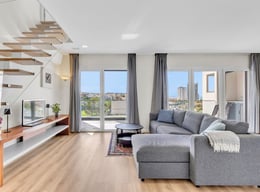The living area of the Buarcos duplex, Figueira da Foz