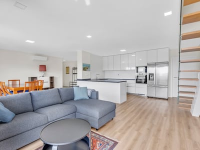 The living area and kitchen of the Buarcos duplex