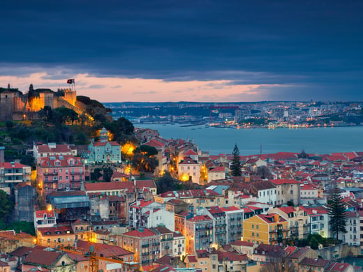 Living in Portugal — visa options and the path to citizenship