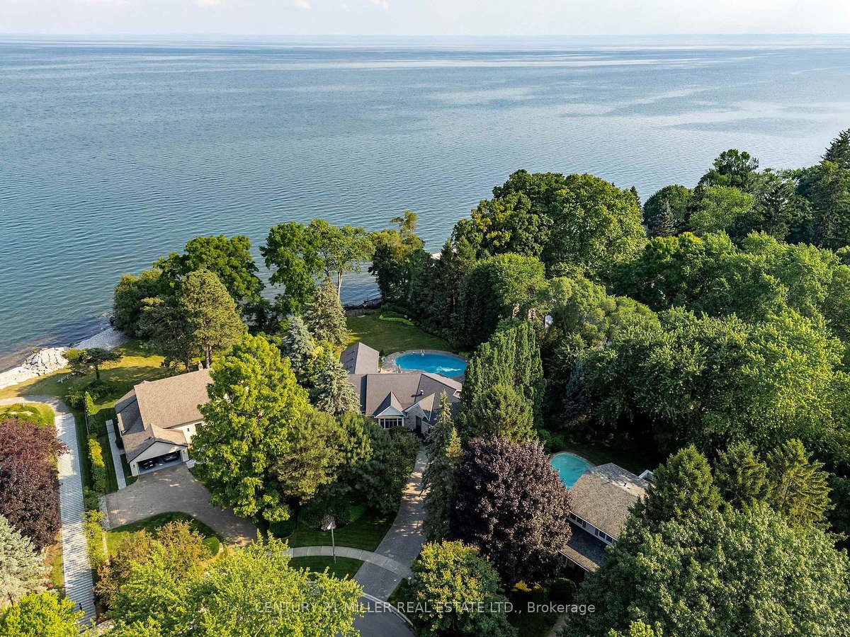 2348 Carrington, the Ford neighbourhood, Oakville