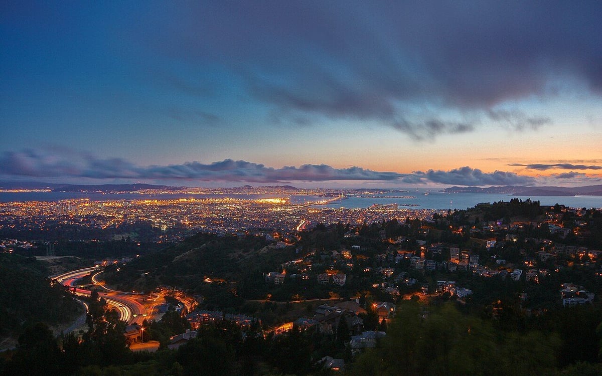 The Oakland hills above Montclair at dusk