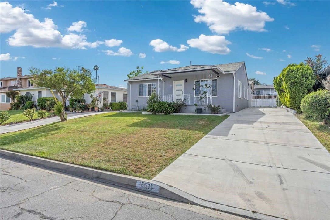 Property photo 1
