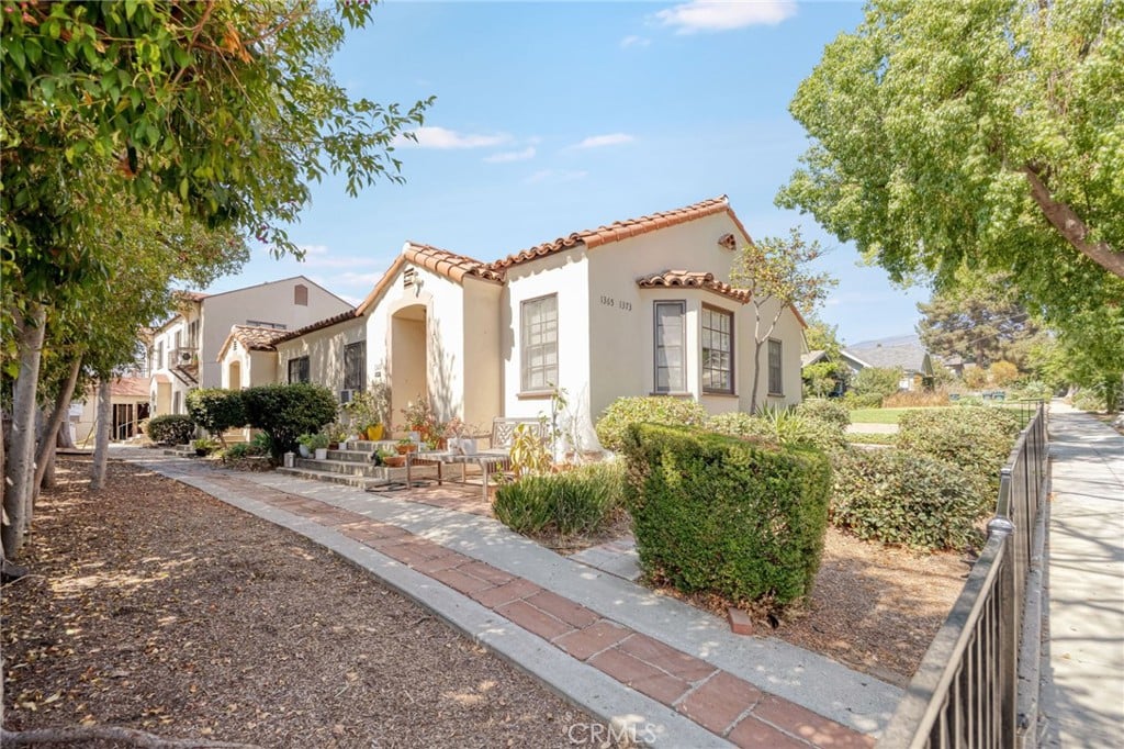 Property photo 1