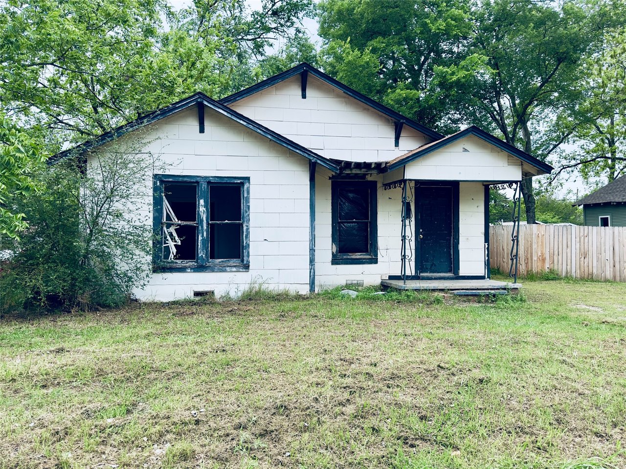 Property photo 1