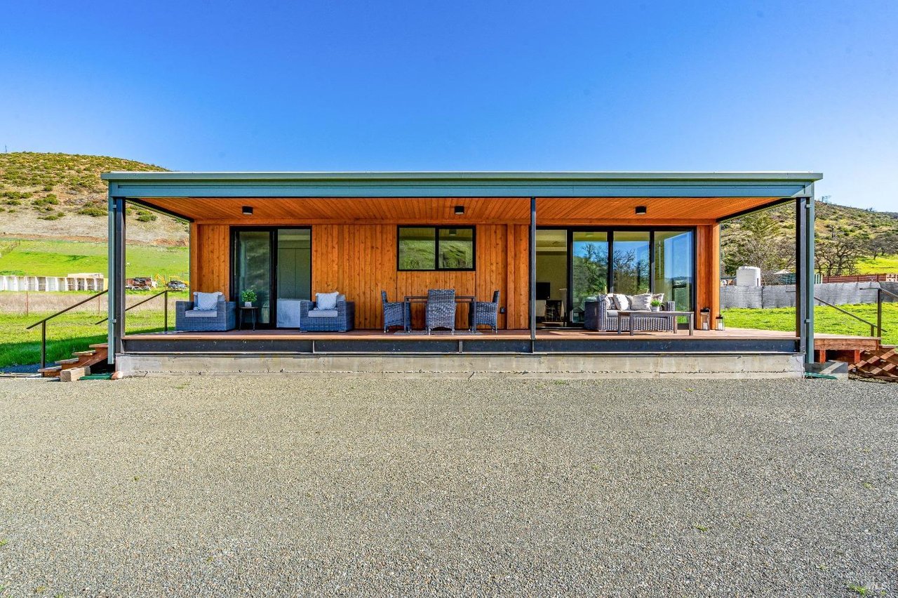 Property photo 1