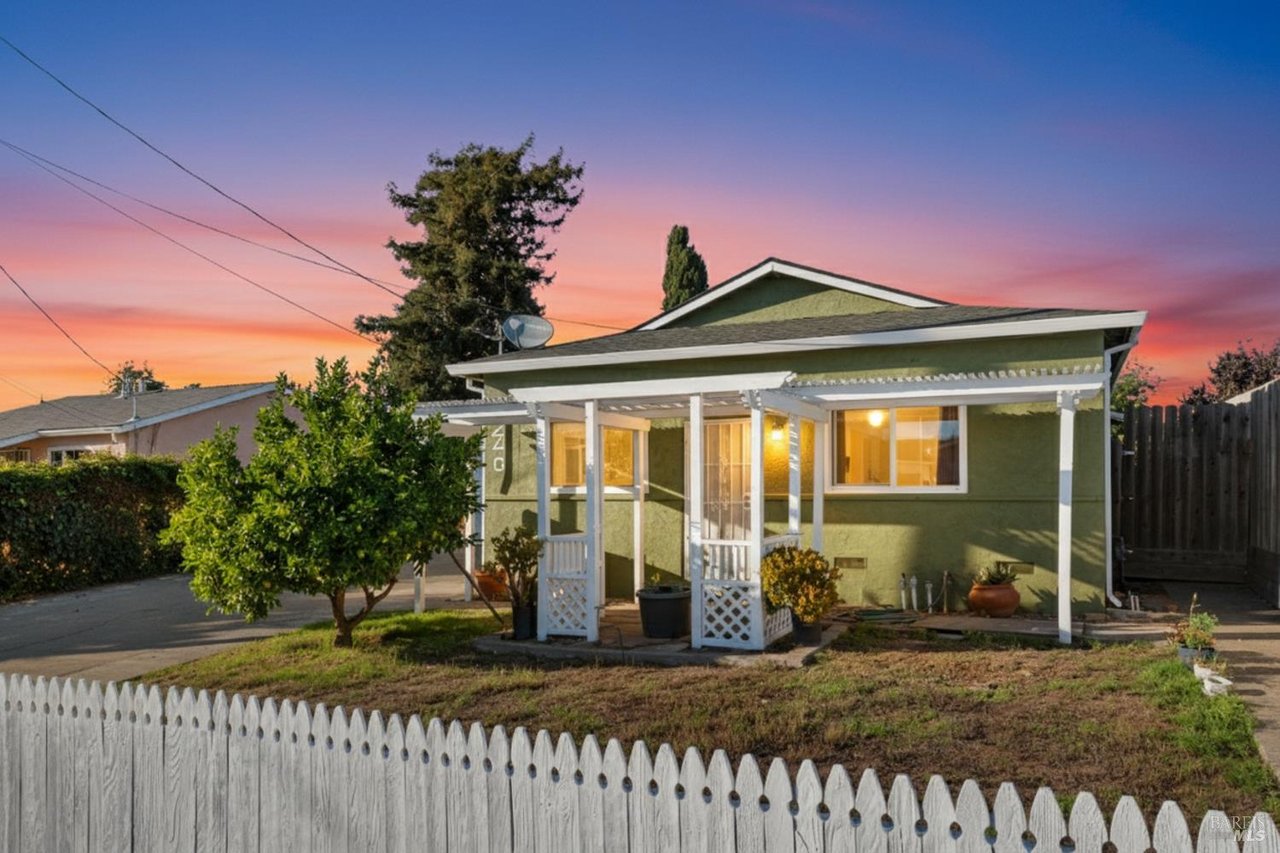 Property photo 1