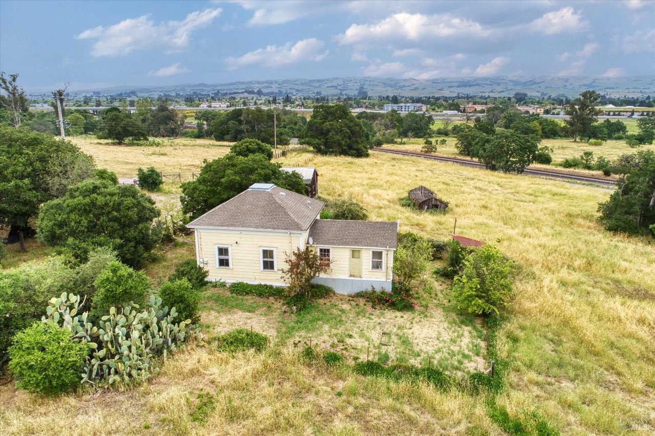 Property photo 1
