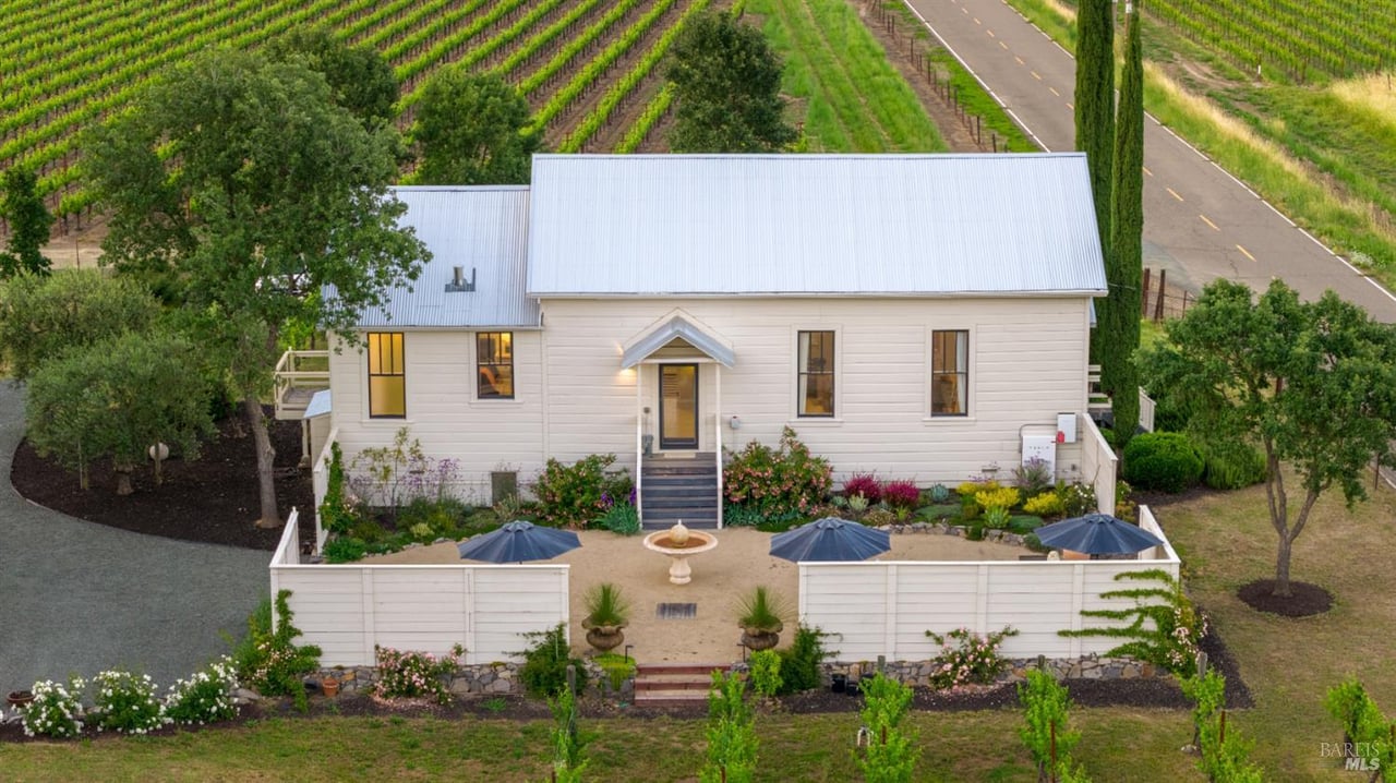 Property photo 1