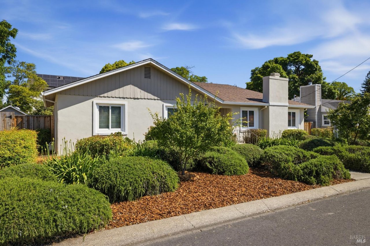 Property photo 1