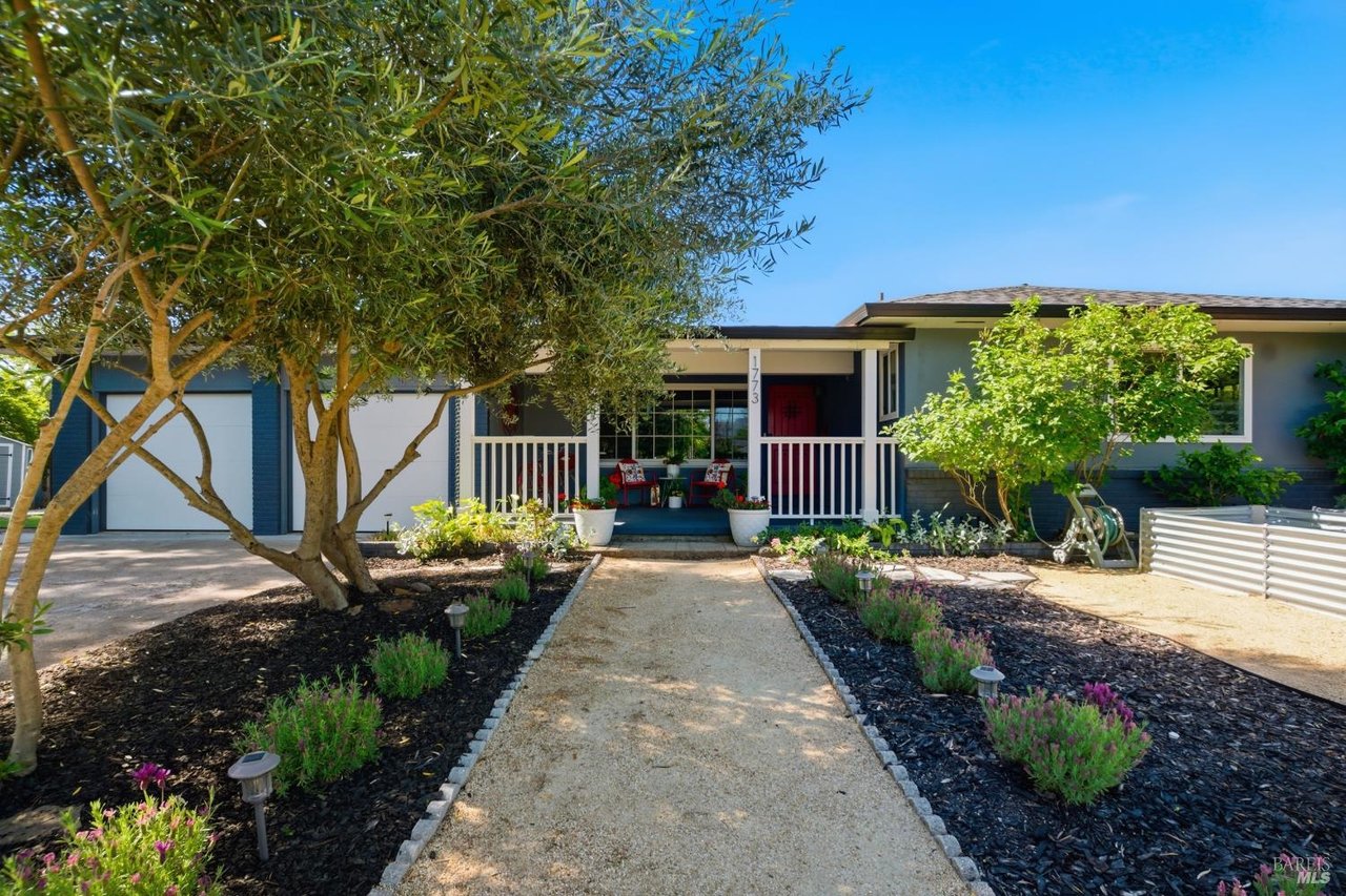 Property photo 1