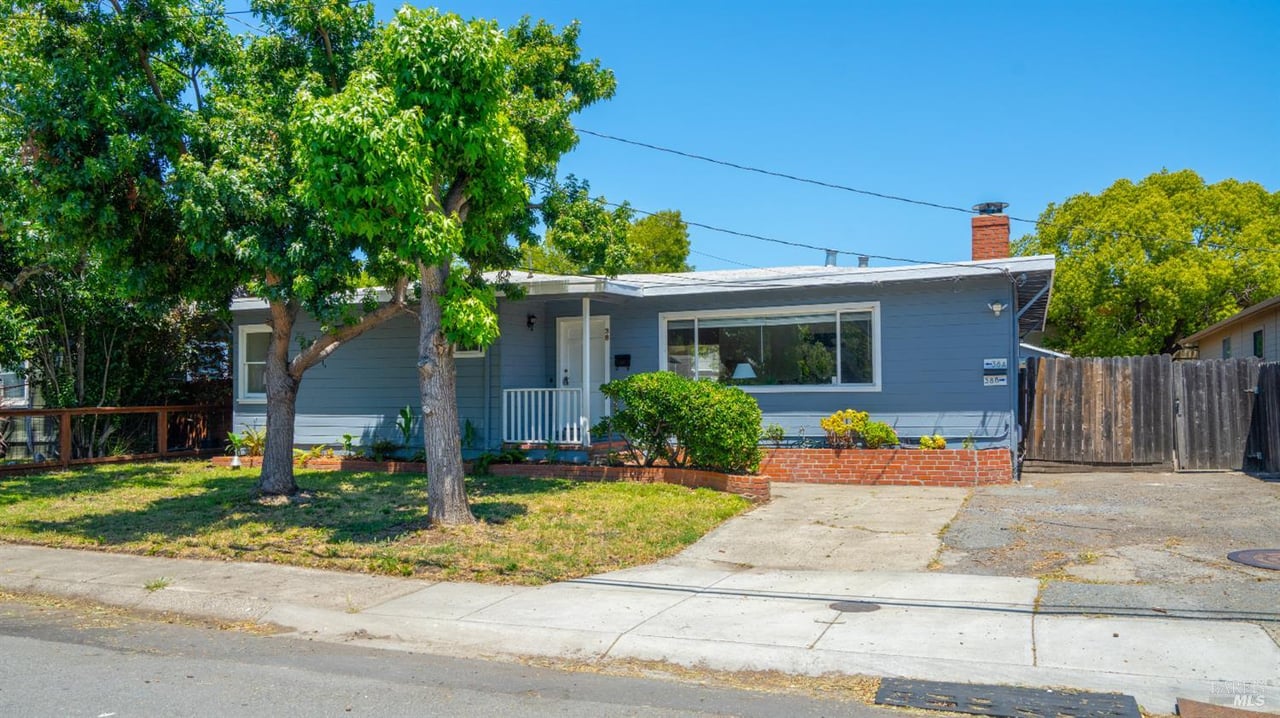 Property photo 2