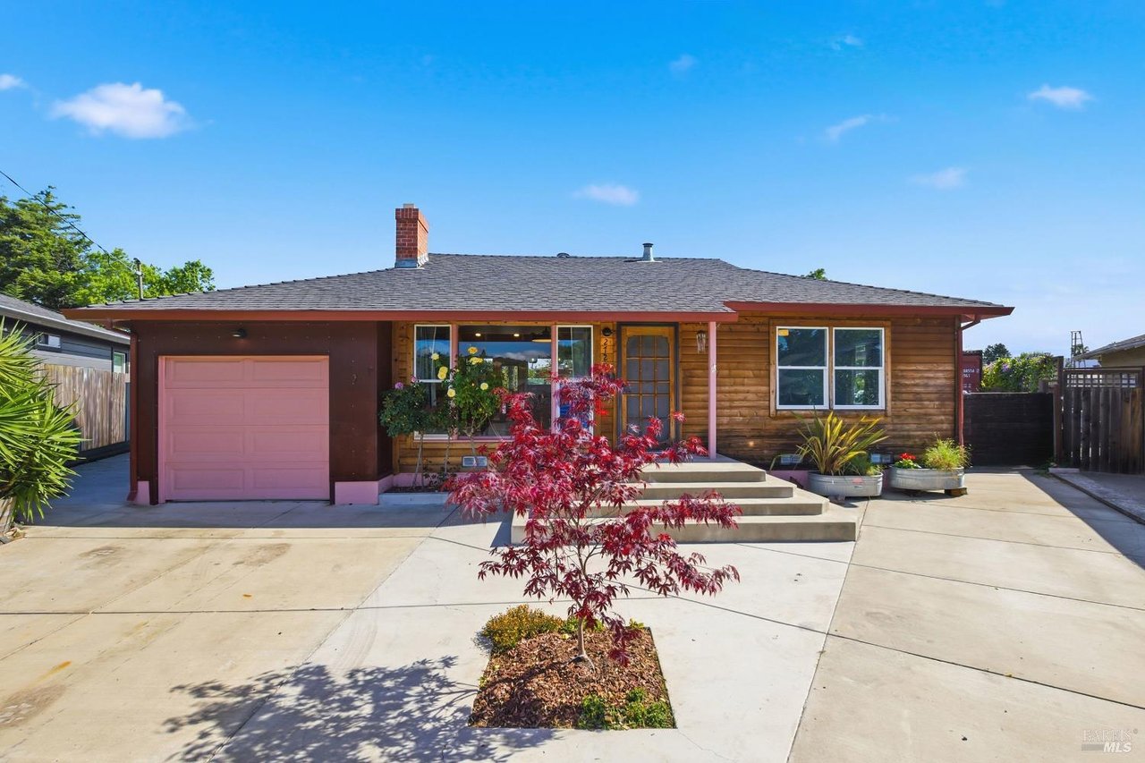 Property photo 1