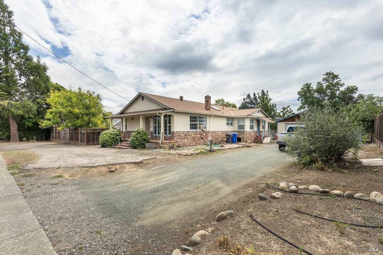 Property photo 1