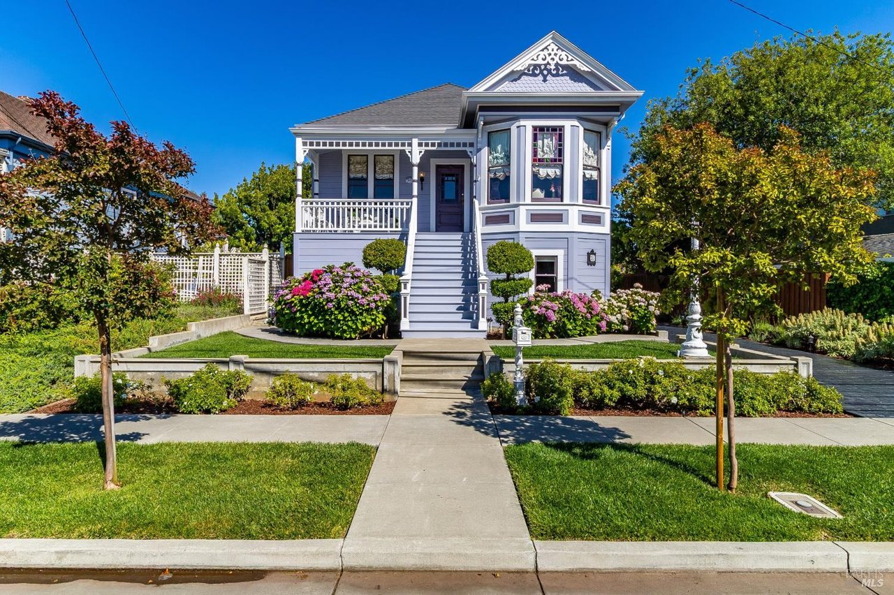 Property photo 1