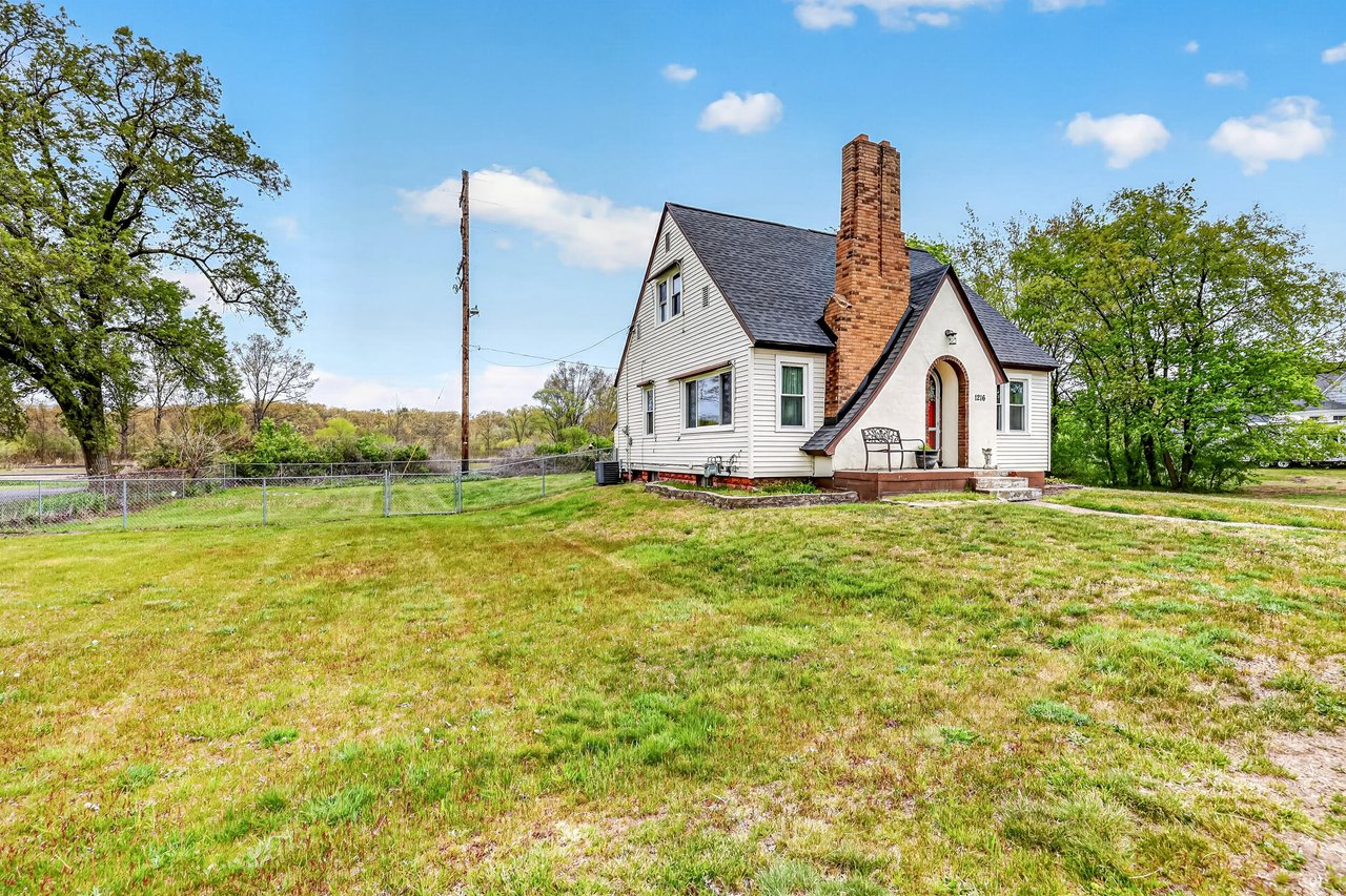 Property photo 2