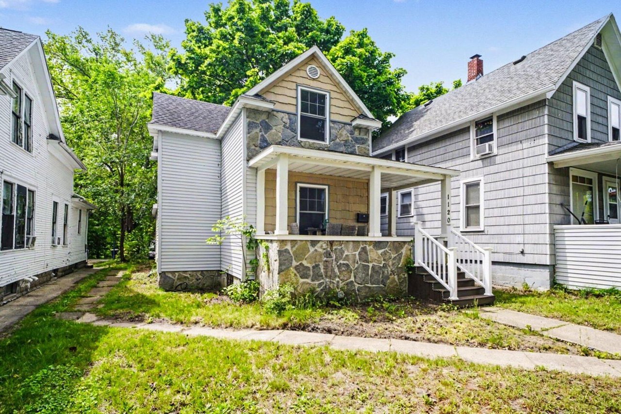 Property photo 2