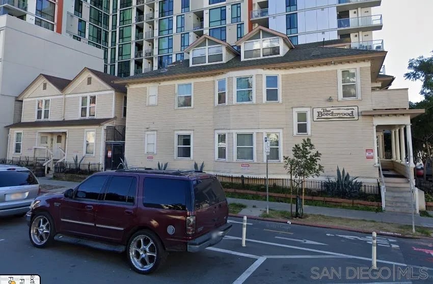 Property photo 1