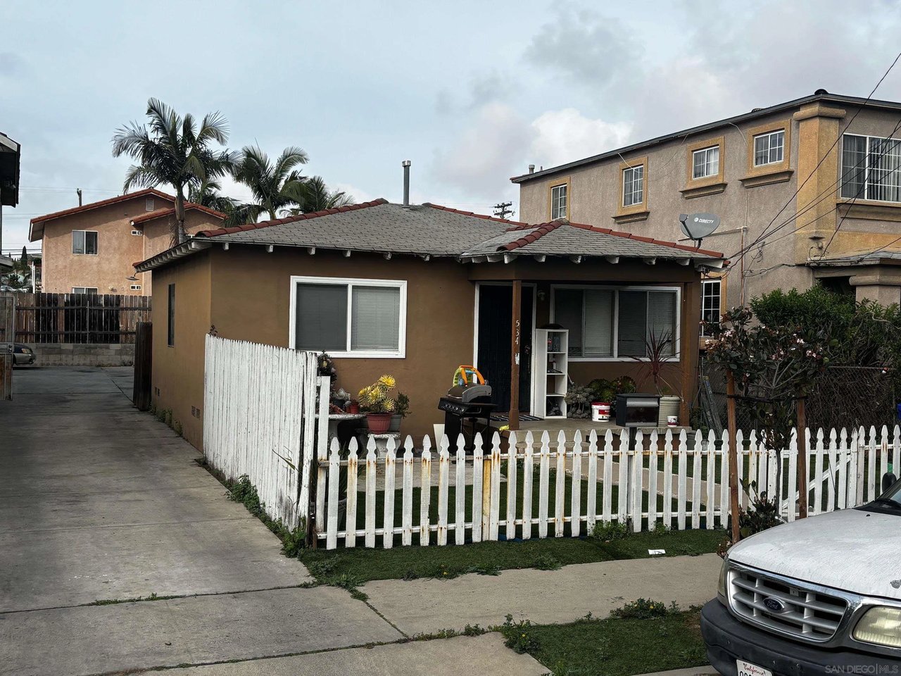 Property photo 1
