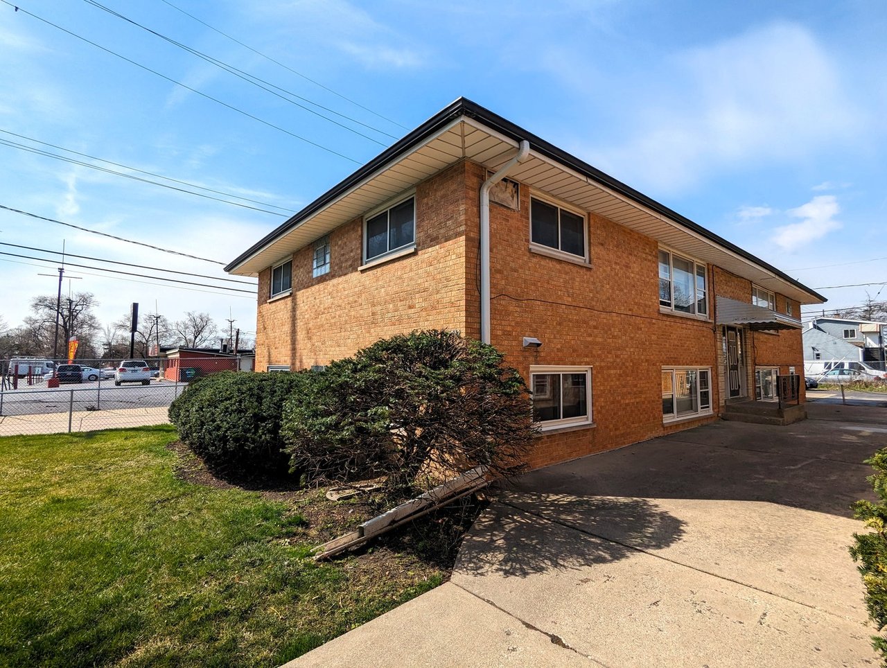 Property photo 1